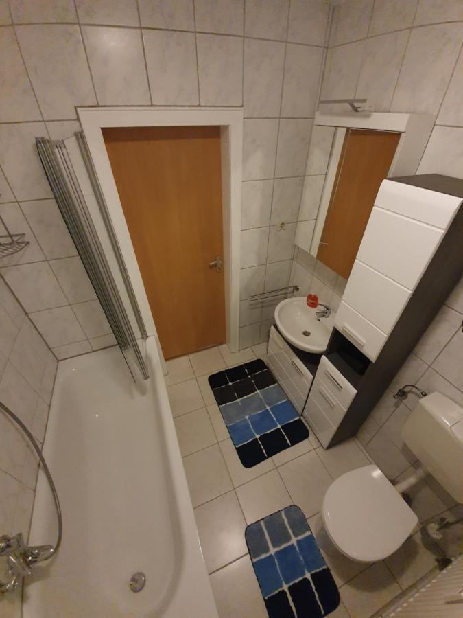 Ferienwohnung Schlossstr. Essen Buitenkant foto